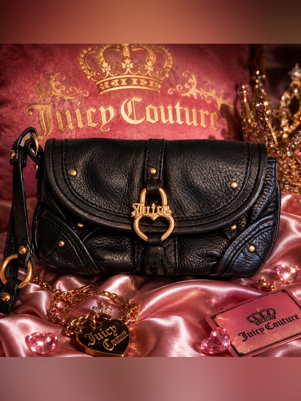 Juicy Couture Y2K 2009” 100% Leather Wristlet Clutch Rare Glam